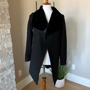 Tunic length open sweater cardigan with faux fur collar